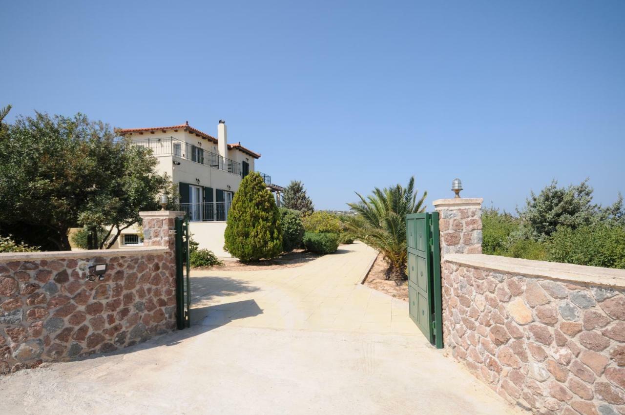 Marfaia - Villa By The Sea Agioi Luaran gambar